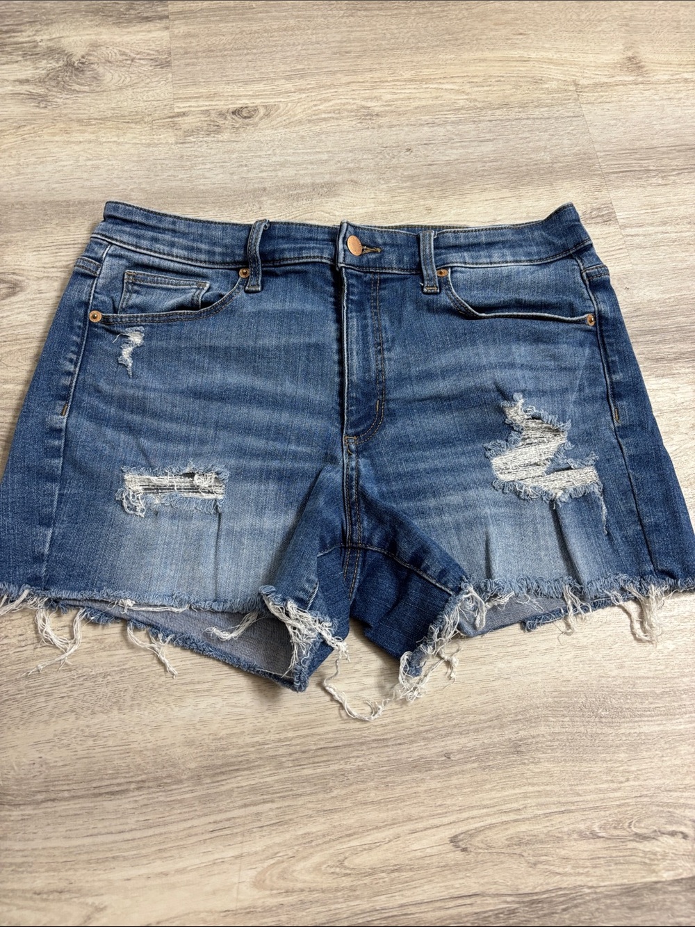 Universal Thread Distressed Blue Denim Cutoff Shorts